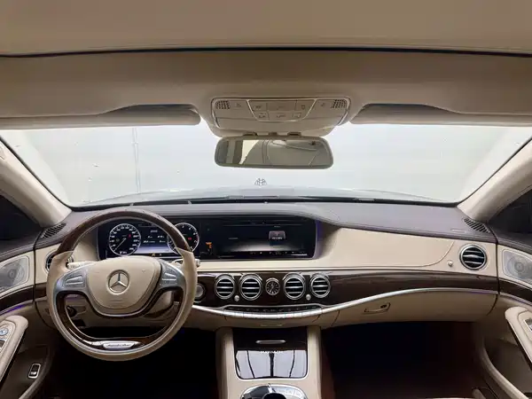 Mercedes-Benz Maybach S-Class 2015