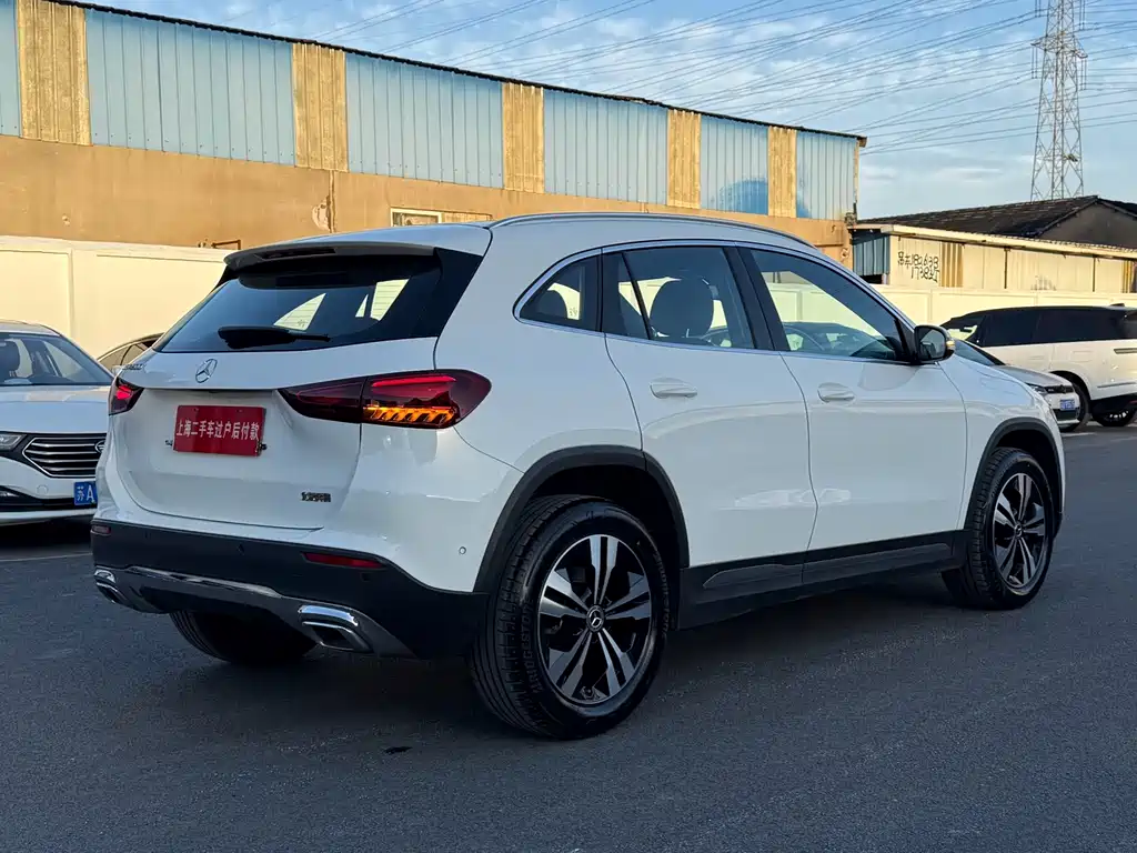 Mercedes-Benz GLA 2024 — фото 21