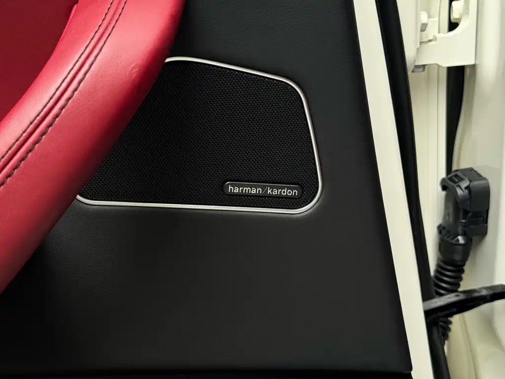 Maserati Levante 2017 — фото 12
