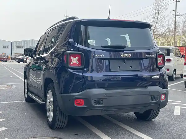 Jeep Freeman 2018