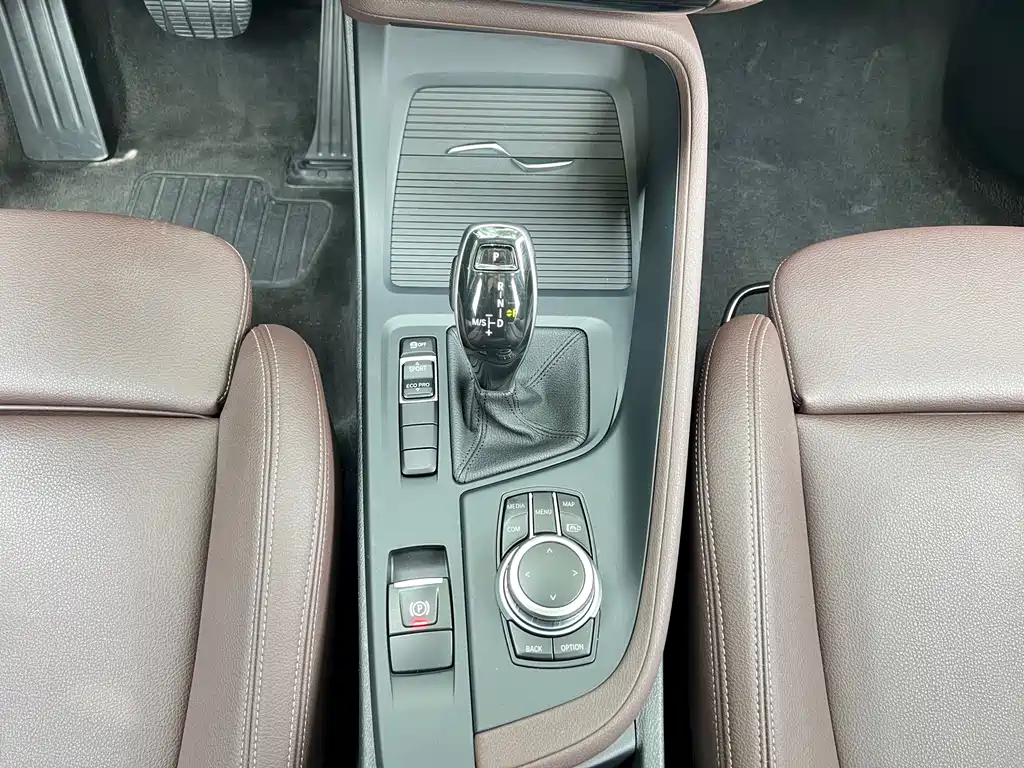 BMW X1 2022 — фото 13