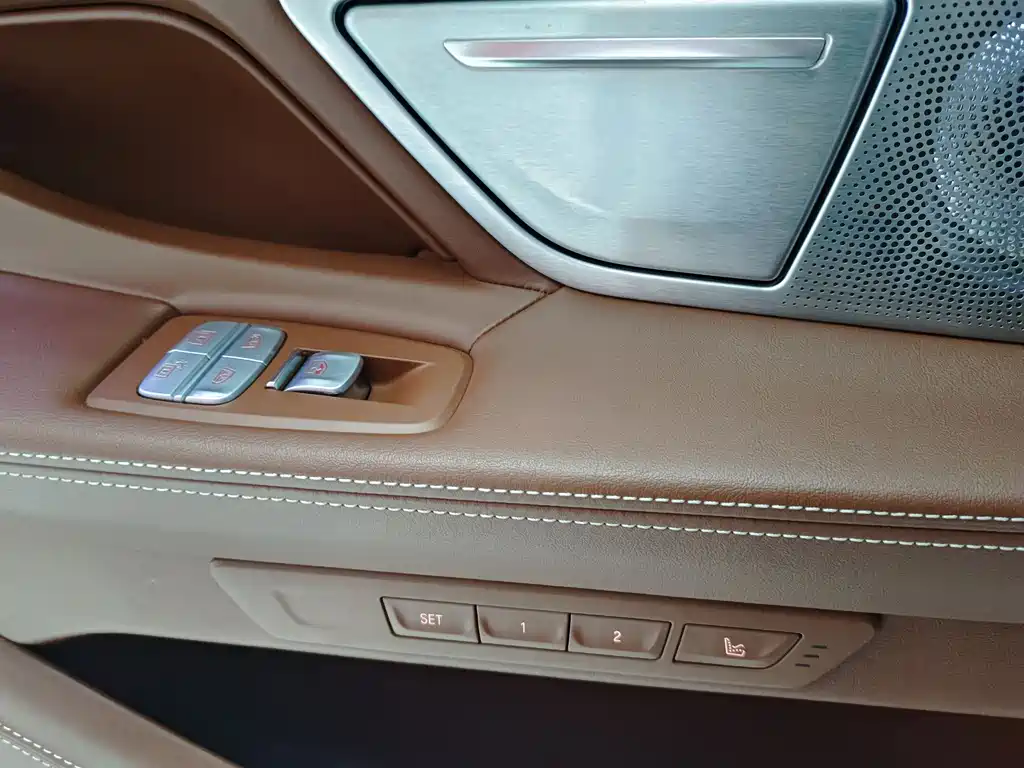 BMW 7 Series 2019 — фото 21