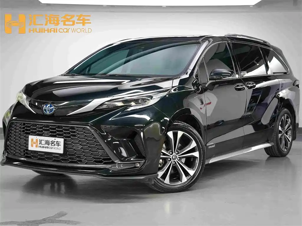 Toyota Granvia 2024