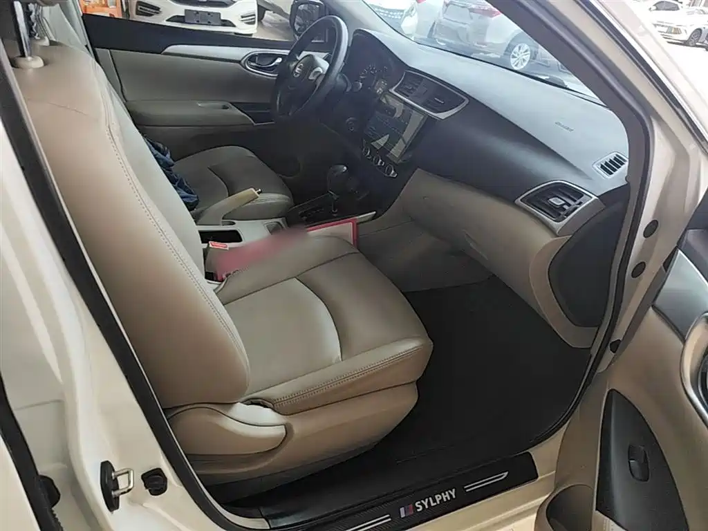 Nissan Sylphy 2017 — фото 25