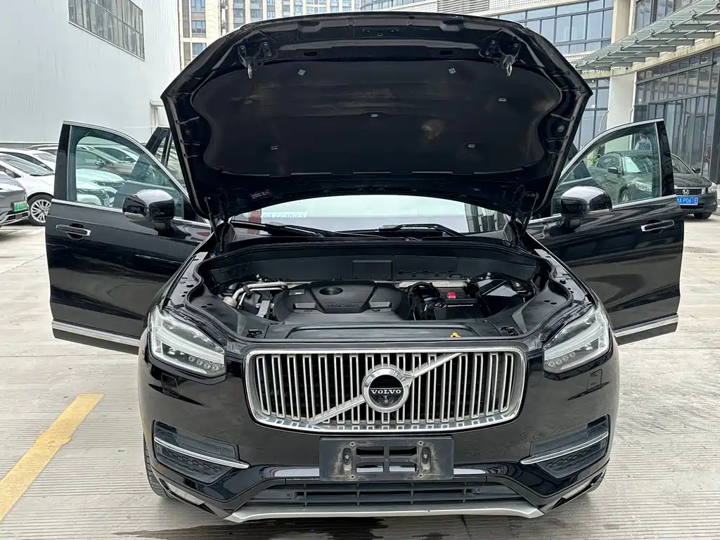 Volvo XC90 2015 — фото 7