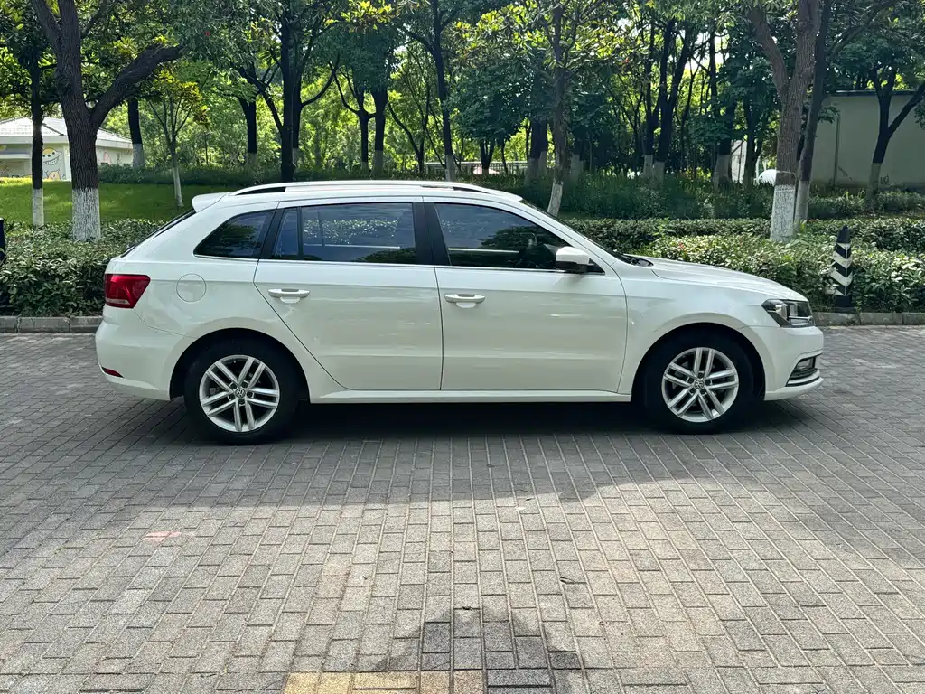 Volkswagen Gran Lavida 2018 — фото 13