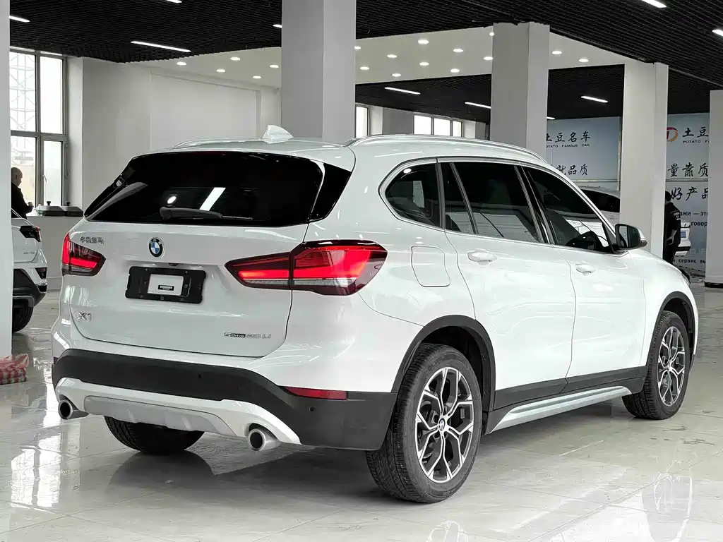 BMW X1 2023 — фото 6
