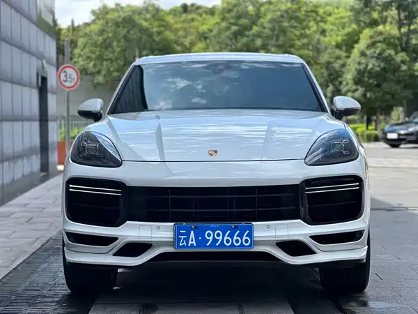 Porsche Cayenne 2019