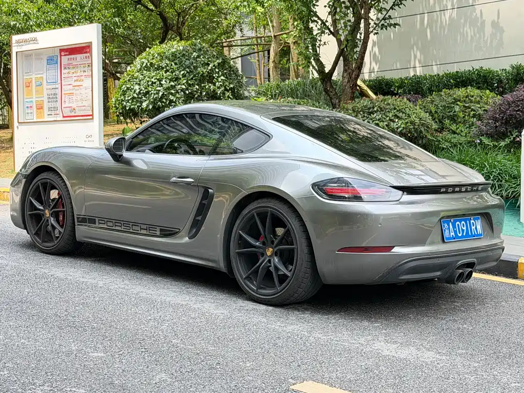 Porsche 718 2018 — фото 2