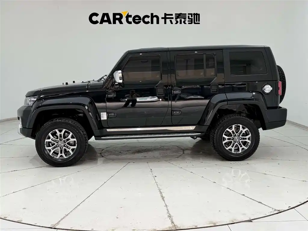 BAIC BJ40 2024 — фото 6