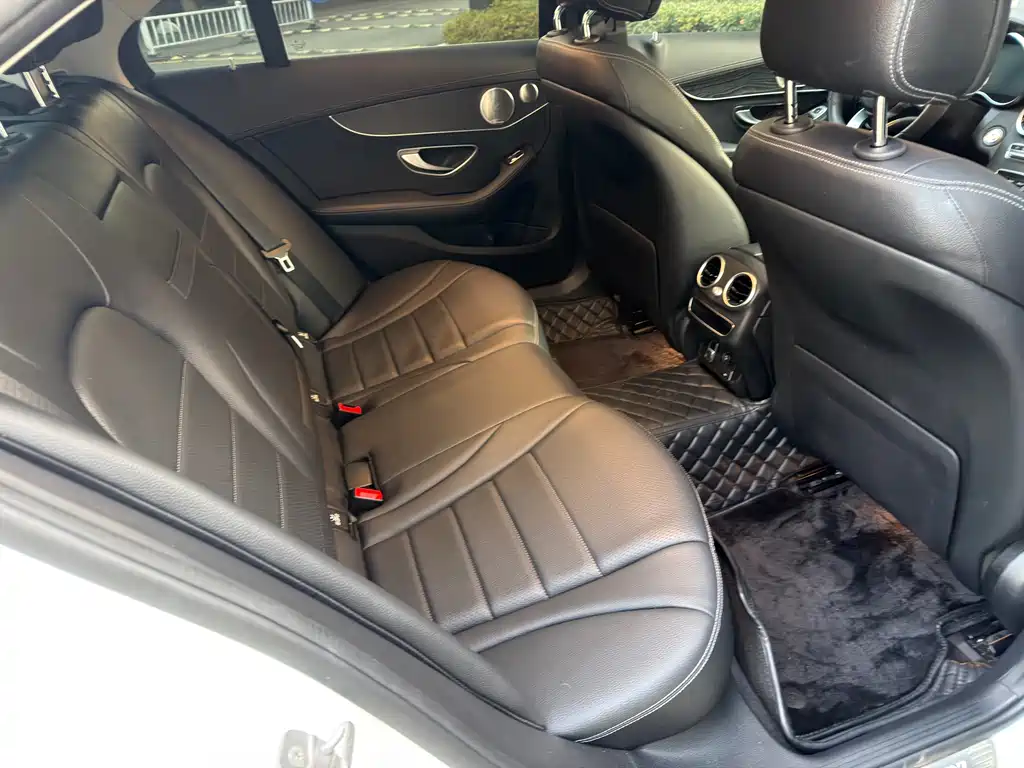 Mercedes-Benz C-Class 2020 — фото 13