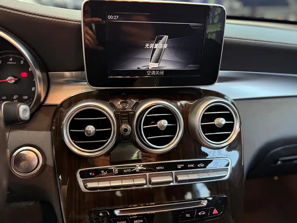 Mercedes-Benz GLC 2019 — фото 20
