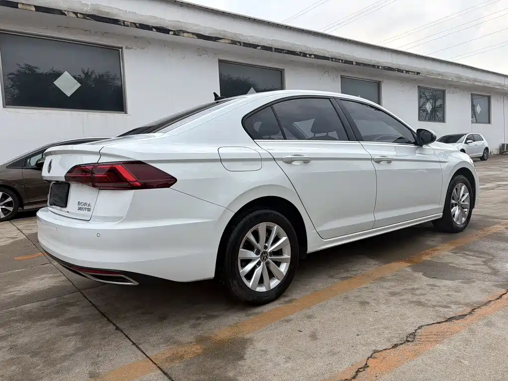 Volkswagen Bora 2022