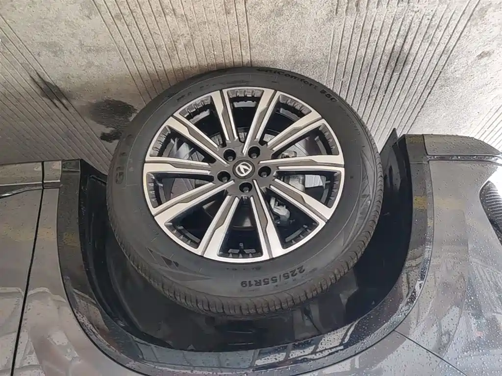 Changan CS75 PLUS 2025 — фото 23