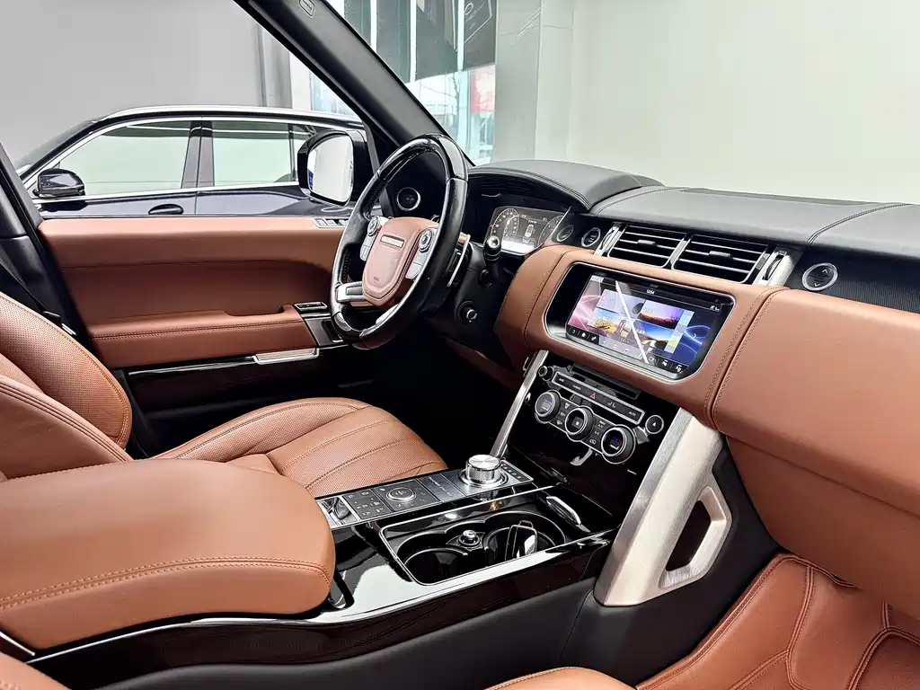 Land Rover Range Rover 2017 — фото 14
