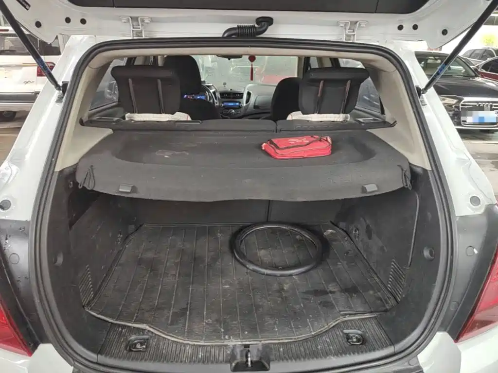 Chevrolet Trax 2015 — фото 19