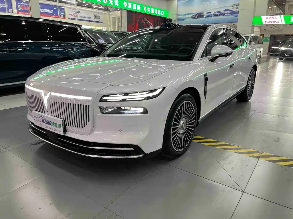 VOYAH Passion L 2025