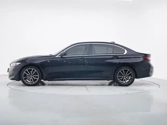 BMW 3 Series 2024