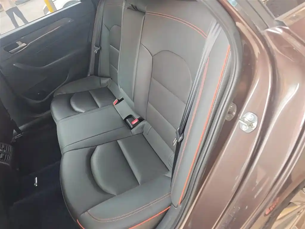 Hyundai Sonata 2017 — фото 17