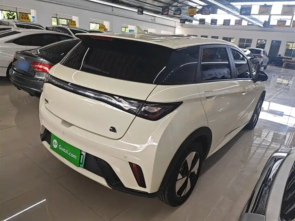 BYD Dolphin 2023 — фото 7
