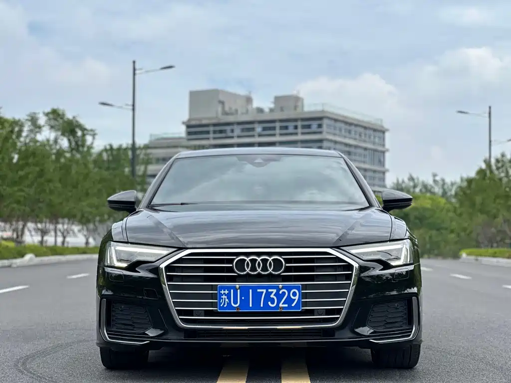 Audi A6L 2021
