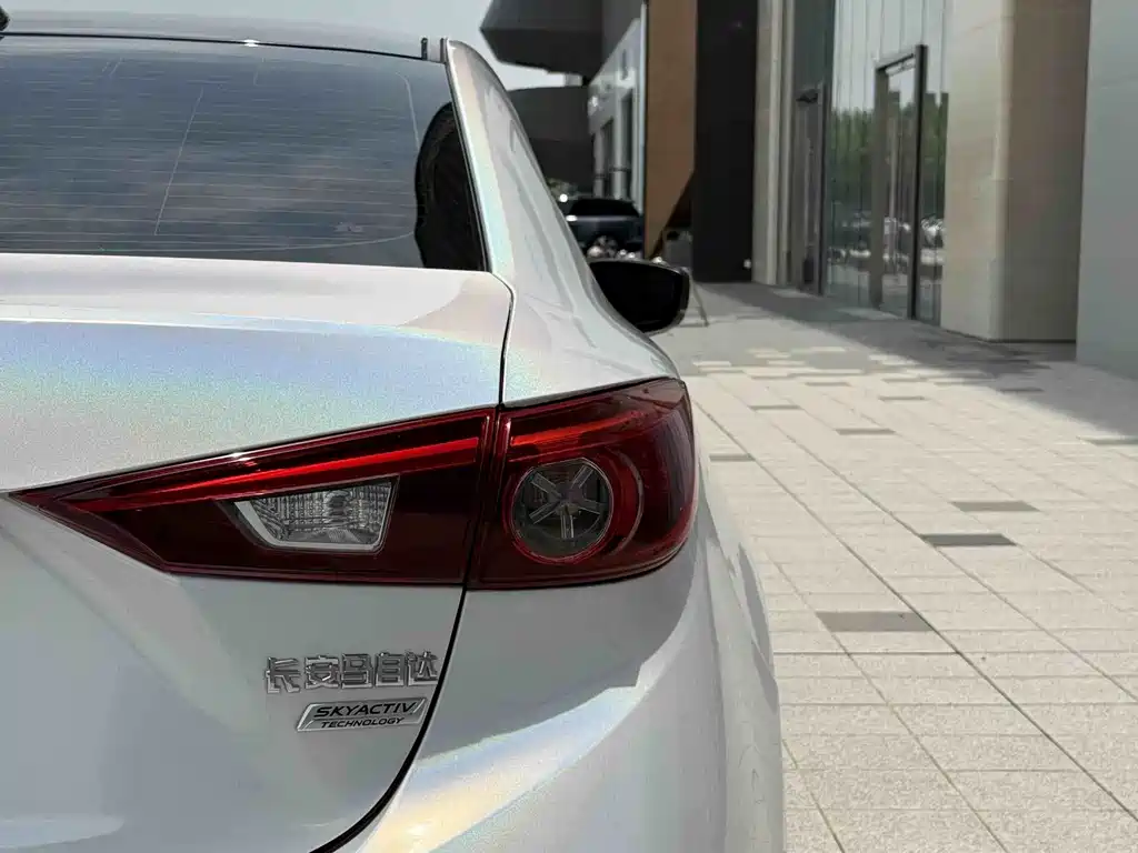 Mazda 3 Angkesela 2017 — фото 20