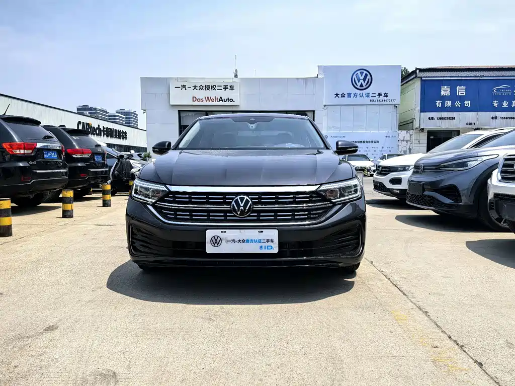 Volkswagen Sagitar 2023