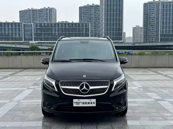 Mercedes-Benz Vito 2024