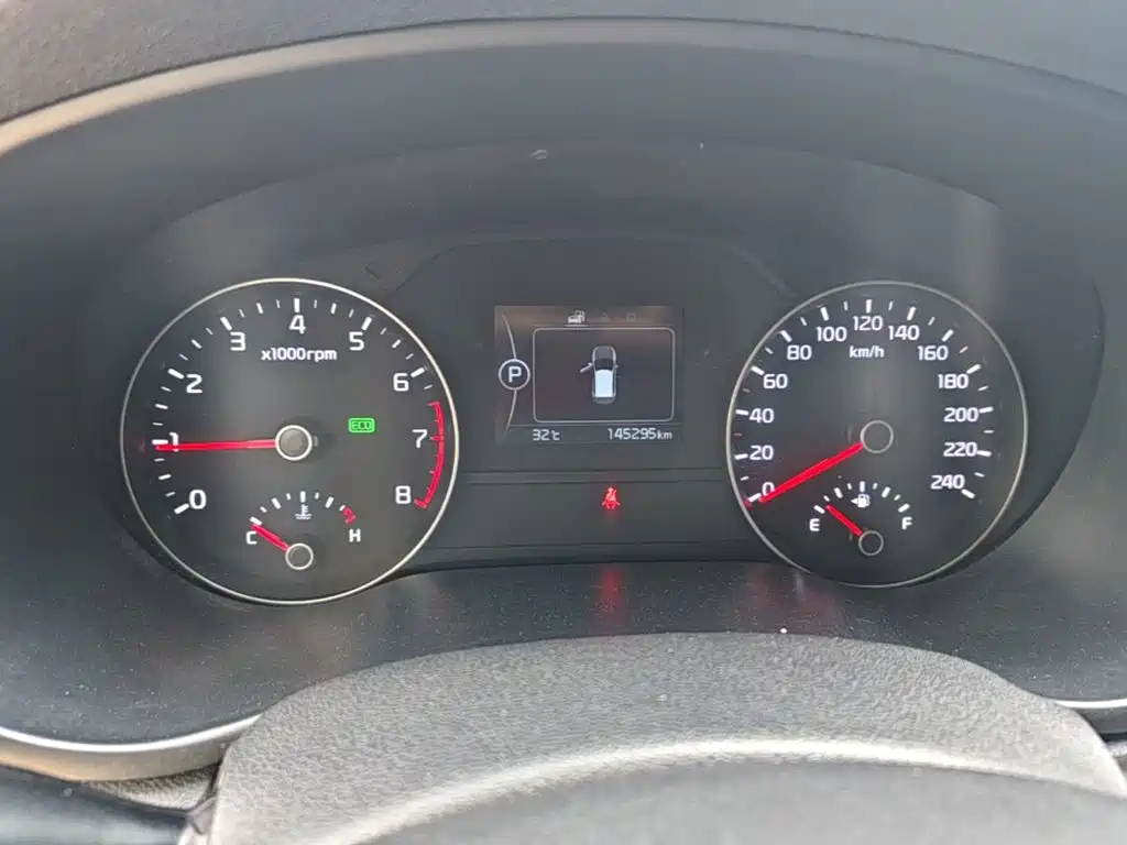 Kia KX5 2016 — фото 12