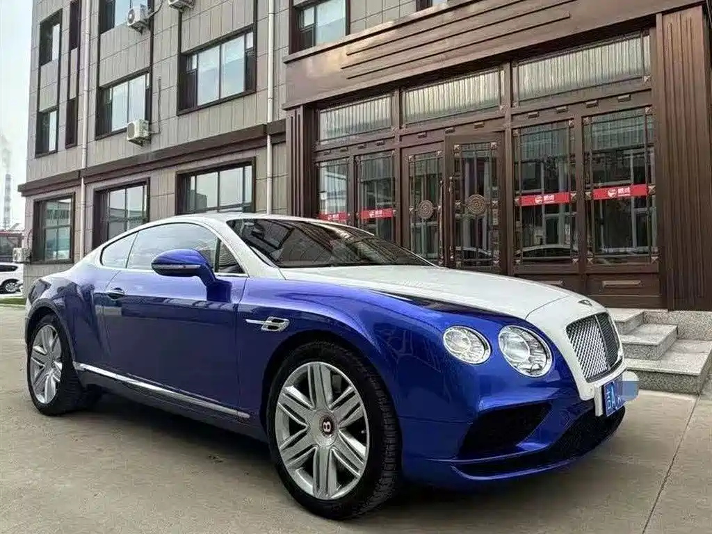 Bentley Continental 2018 — фото 11