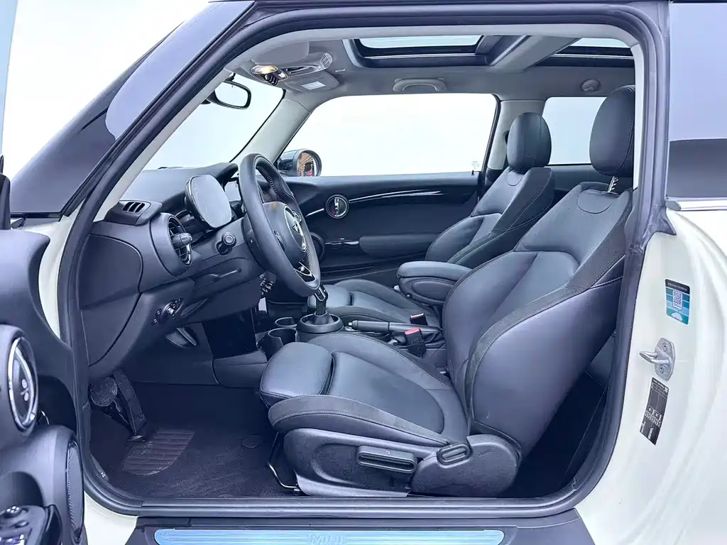MINI MINI 2021