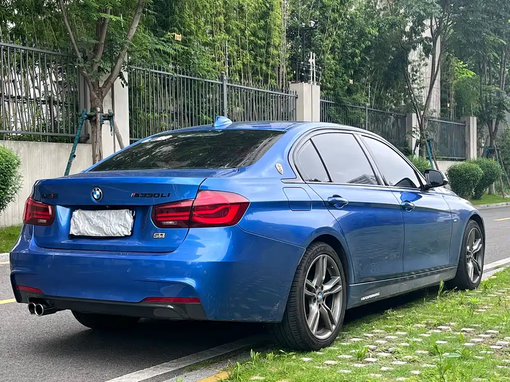 BMW 3 Series 2018