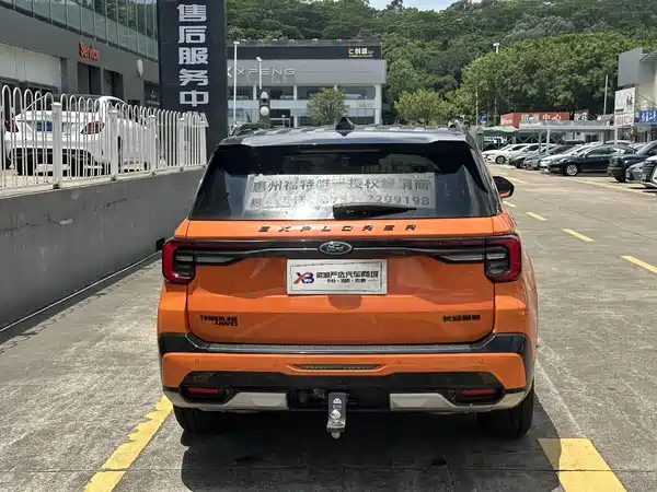 Ford Explorer 2024