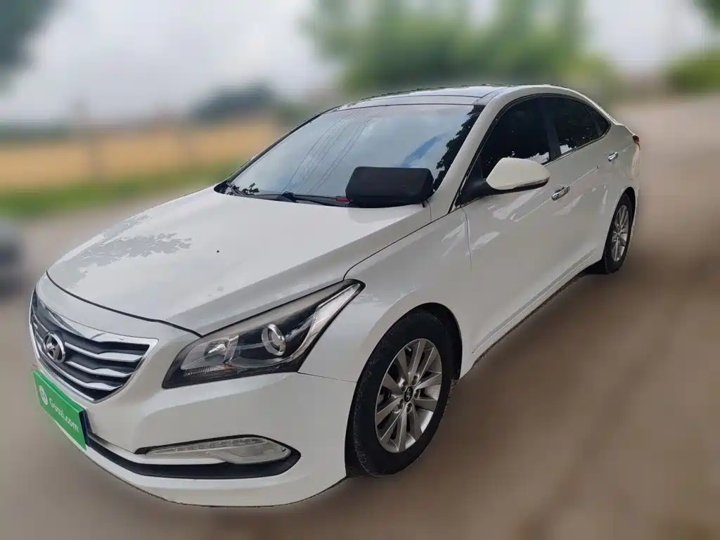 Hyundai Mistra 2014