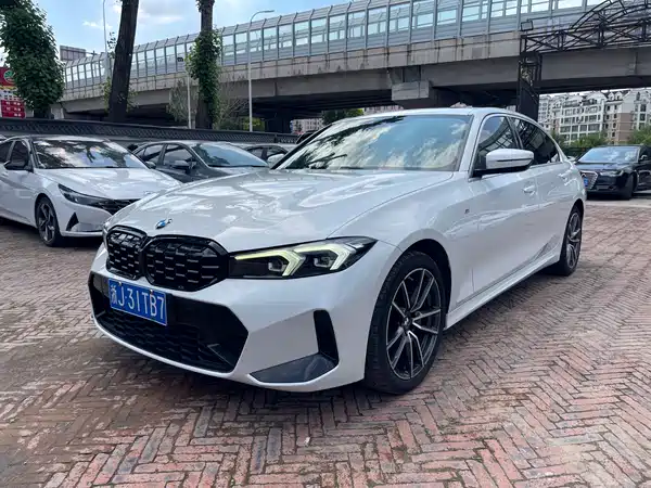 BMW 3 Series 2023