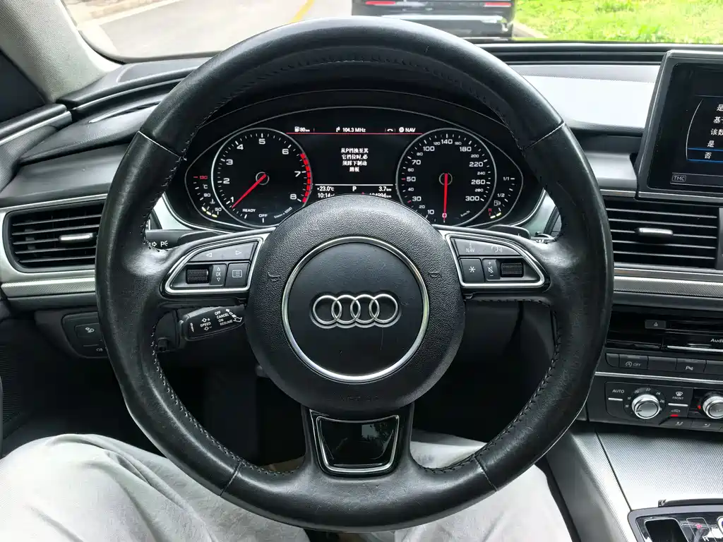 Audi A6L 2017 — фото 14
