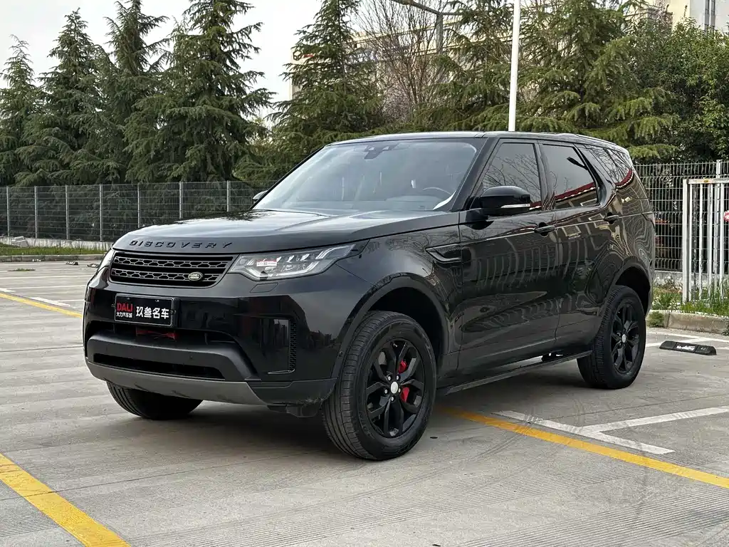 Land Rover Discovery 2019 — фото 1
