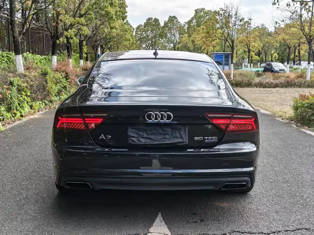 Audi A7 2017 — фото 18