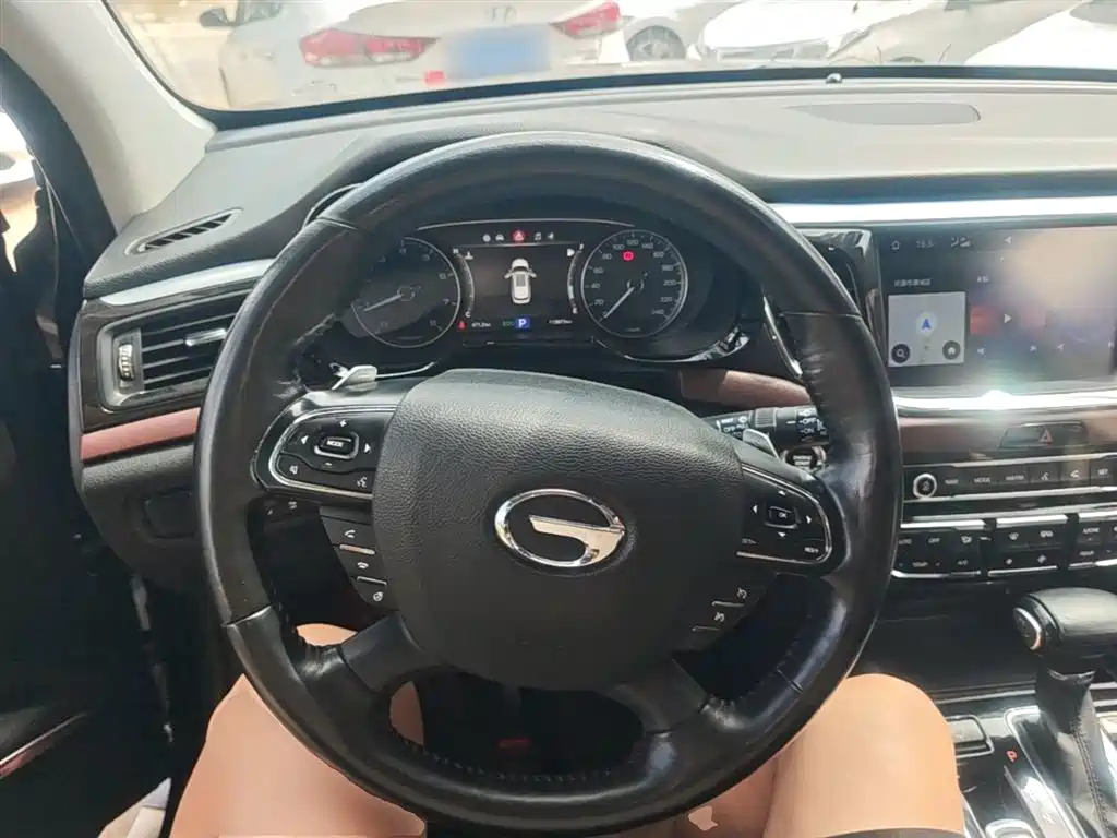 GAC Motor Trumpchi GS8 2018 — фото 11