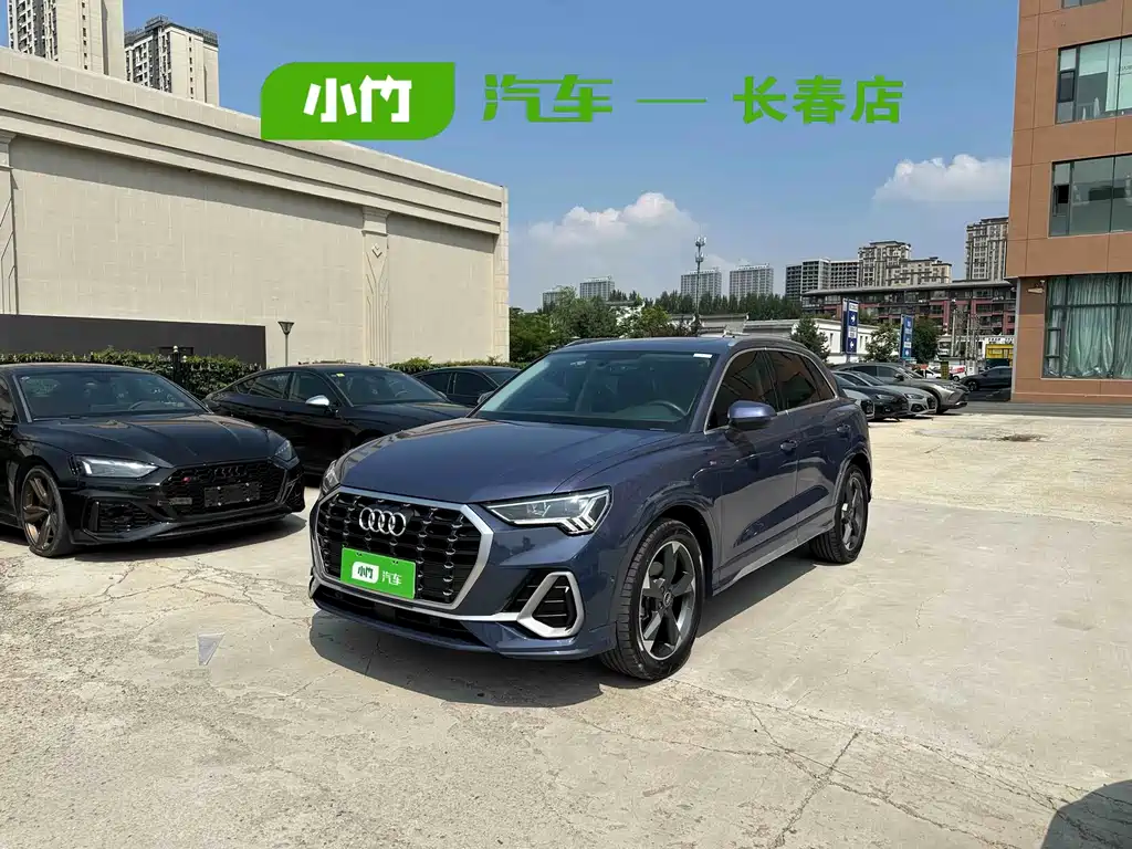 Audi Q3 2022