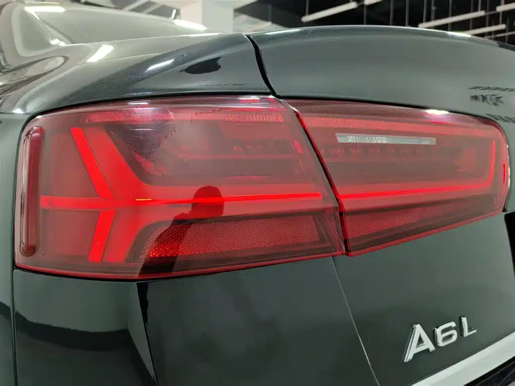 Audi A6L 2017 — фото 14