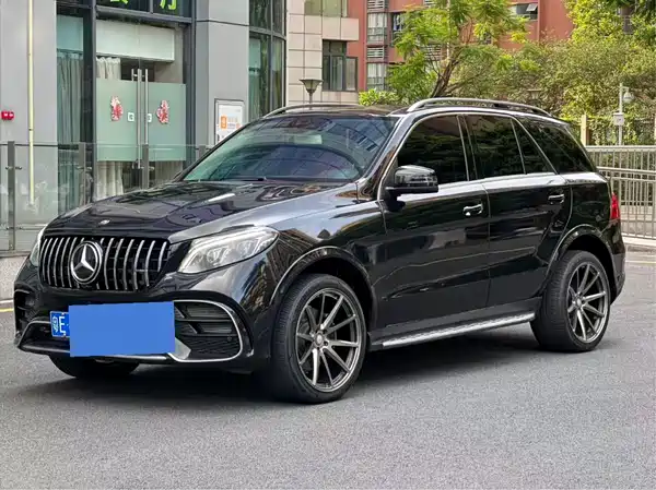Mercedes-Benz GLE 2015