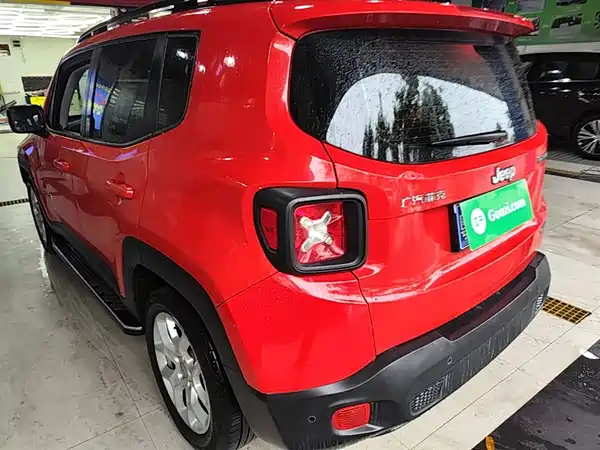 Jeep Freeman 2018