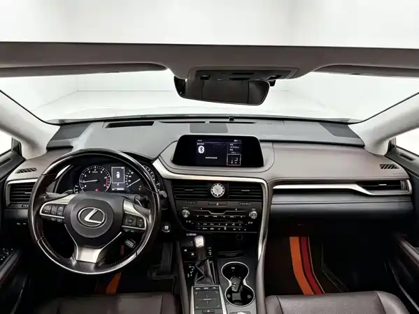 Lexus RX 2021