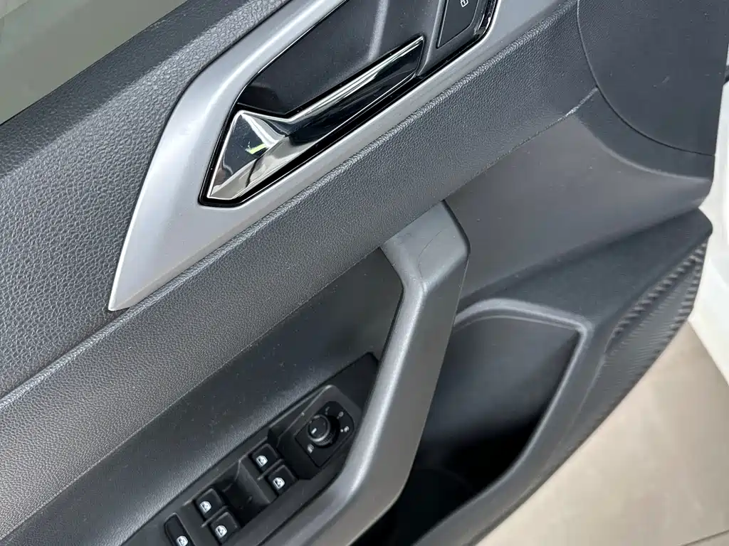 Volkswagen Polo 2020 — фото 13
