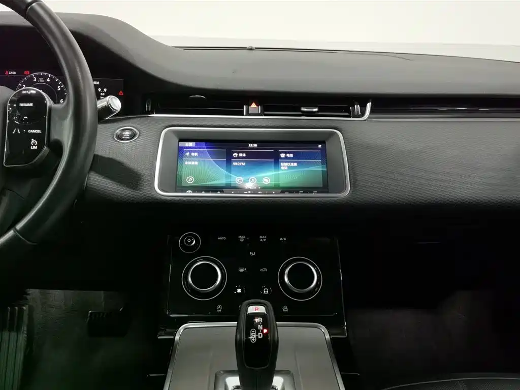 Land Rover Evoque 2021 — фото 12