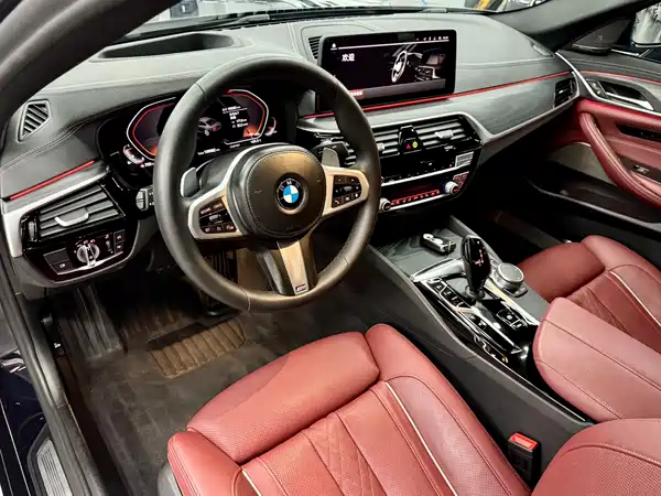 BMW 5 Series 2022