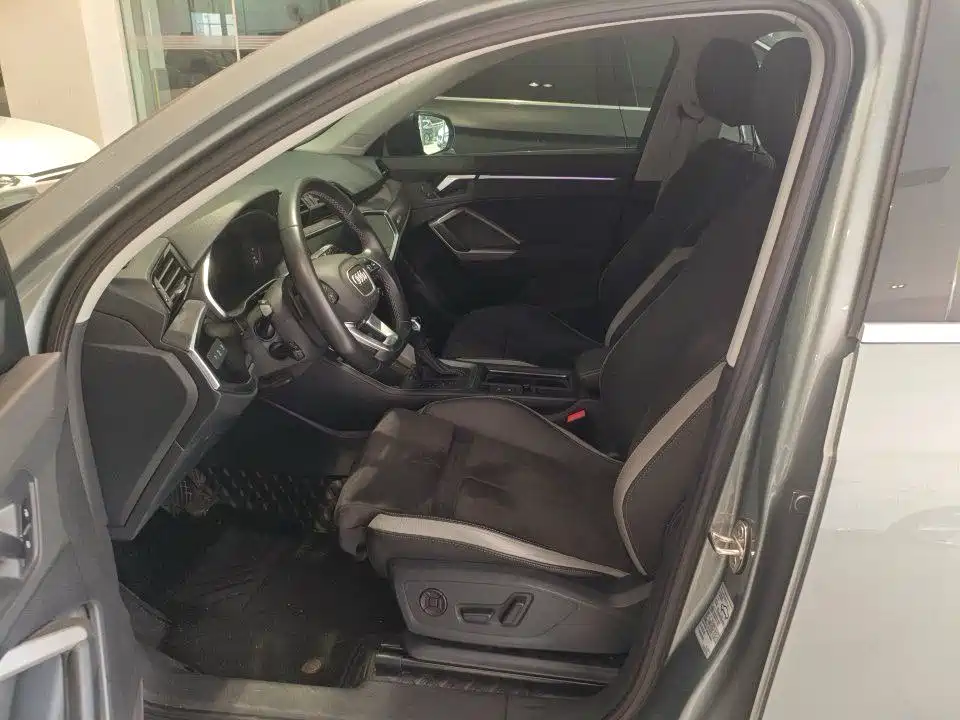 Audi Q3 2023