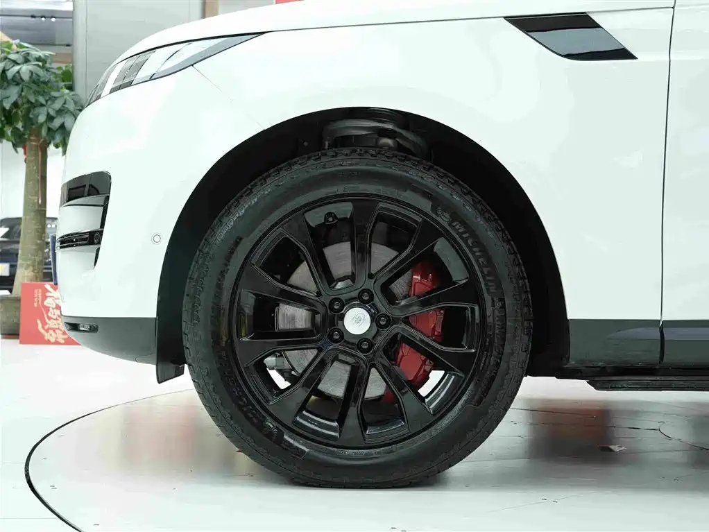 Land Rover Sport 2026 — фото 19