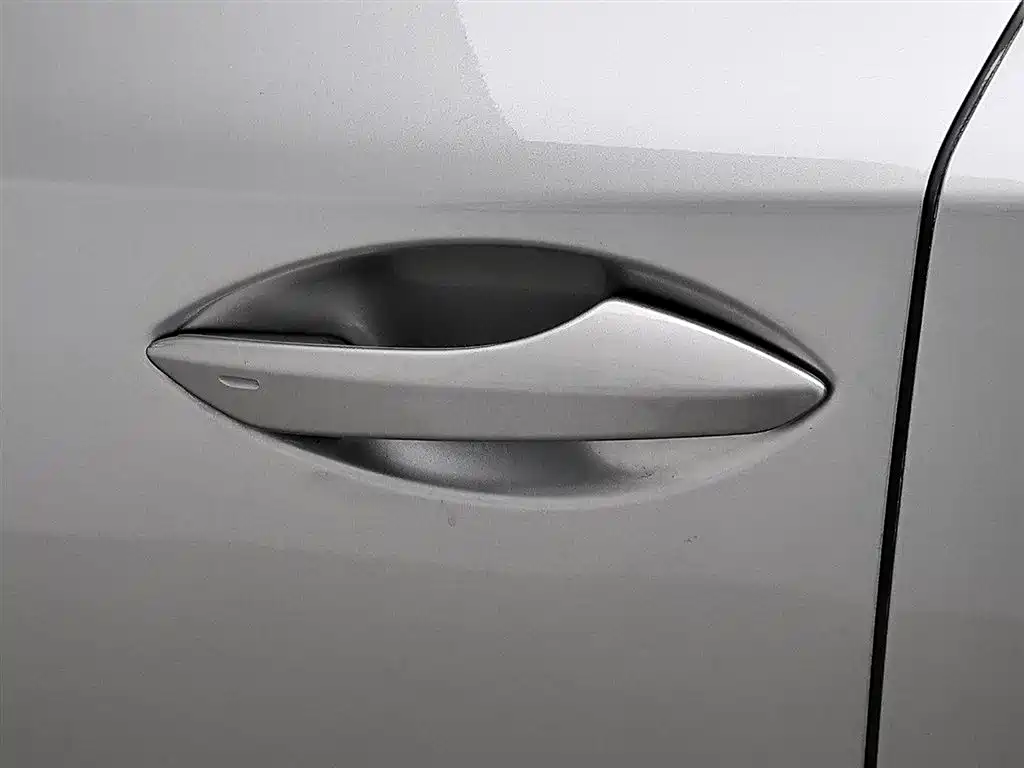 Lexus NX 2018 — фото 18